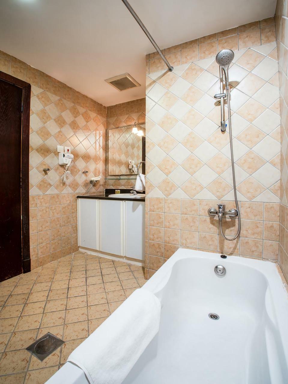 Itlala Alsharq For Serviced Apartments 达曼 外观 照片